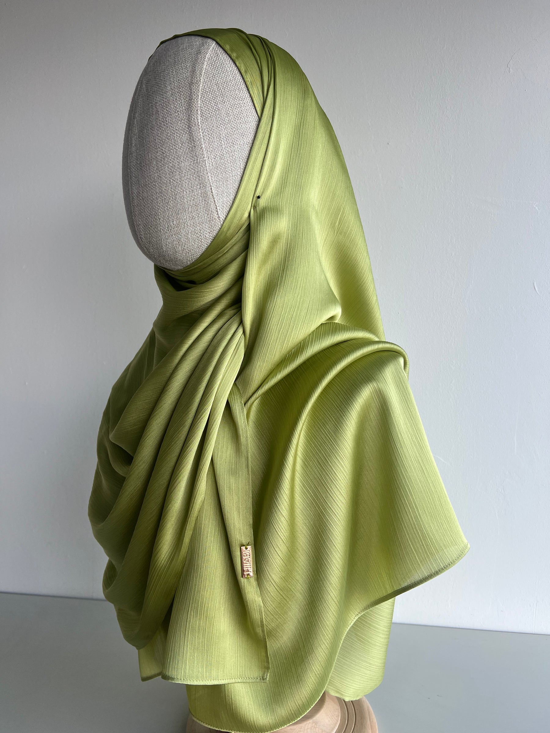 Crinkle Satin Hijab - Gift Green