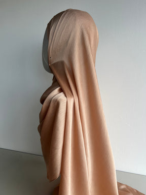 Crinkle Satin Hijab – Nude Sand