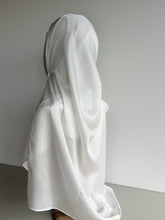 Crinkle Satin Hijab – Pure White