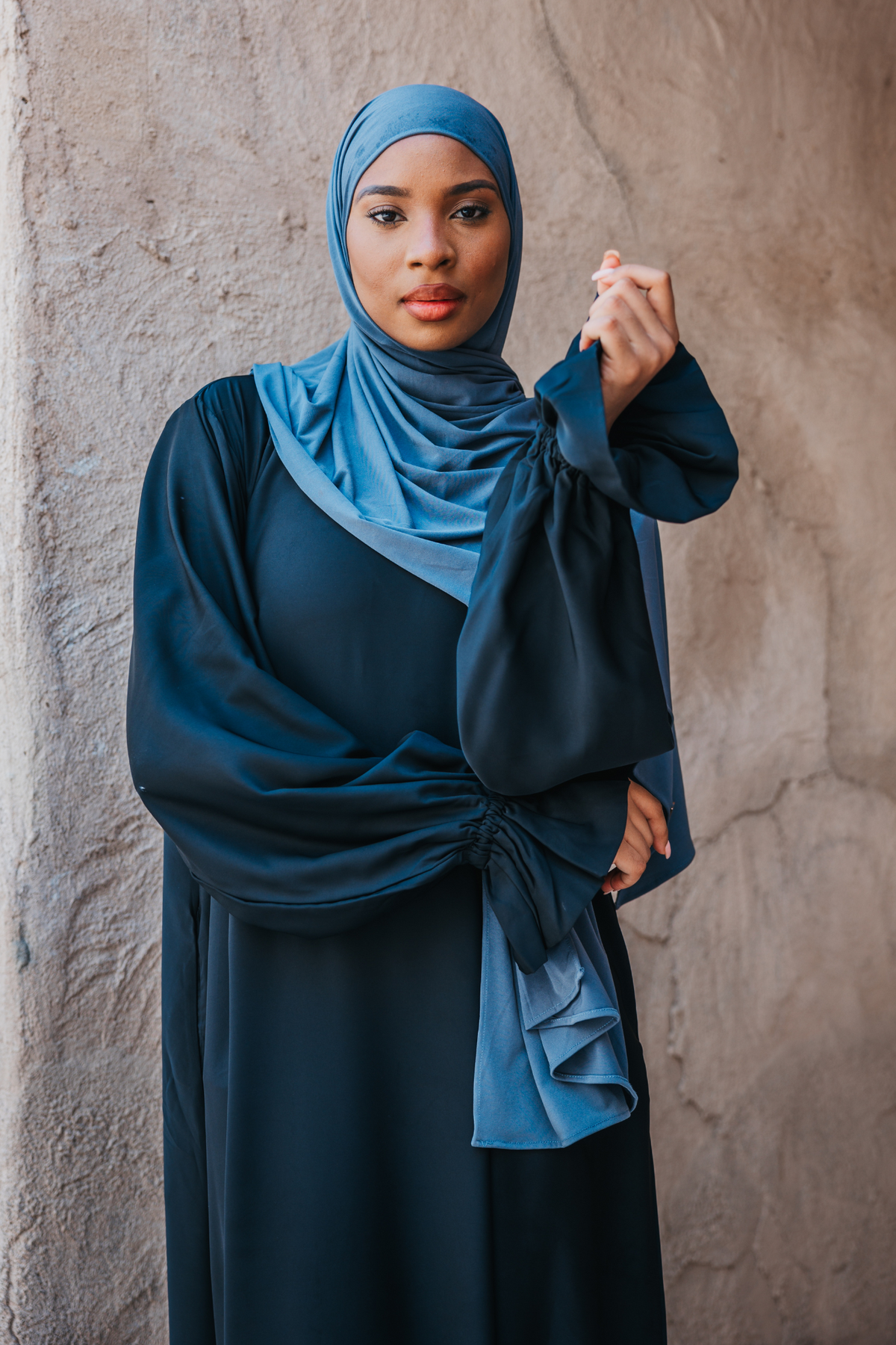 Satin Jersey Hijab - Mörkgrå 
